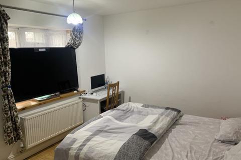 10 Norman Crescent, Hounslow, TW5 9JS
