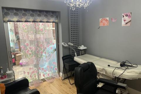 10 Norman Crescent, Hounslow, TW5 9JS