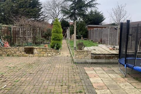 10 Norman Crescent, Hounslow, TW5 9JS