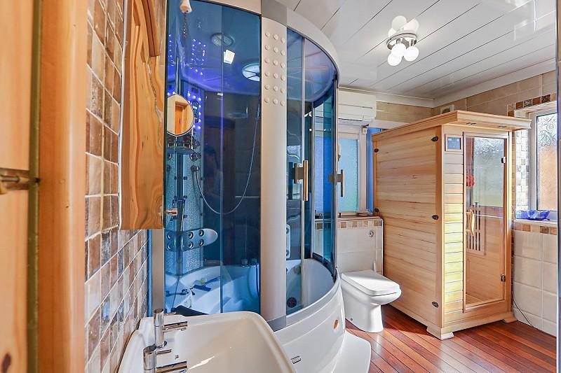 Ground Floor Bathroom