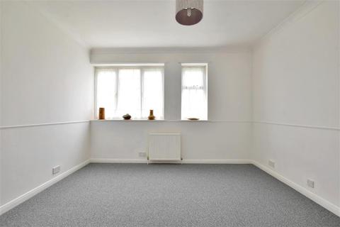 2 bedroom ground floor flat for sale - Broadfield Road, Folkestone, Kent