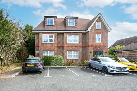 2 bedroom apartment to rent, Hempstead Road, Watford, Hertfordshire, WD17