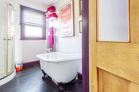 49 Walcot Square, London, SE11 4UB