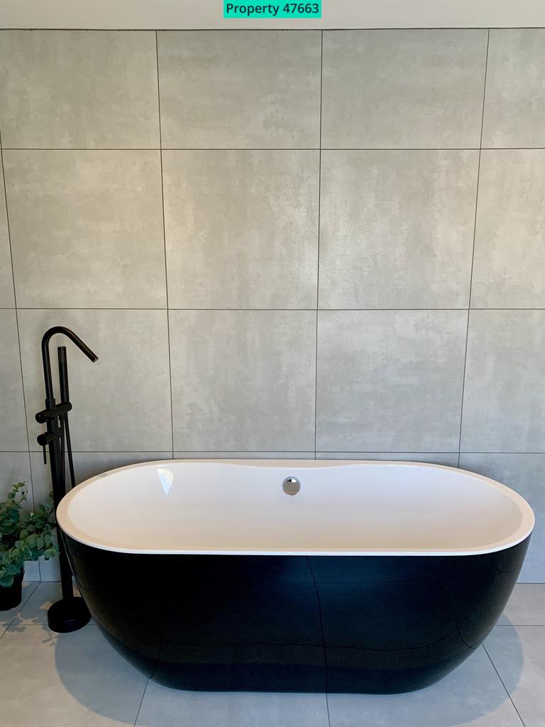 Freestanding Bath