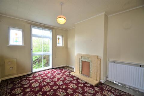 44 West Road, Feltham, TW14 8JE