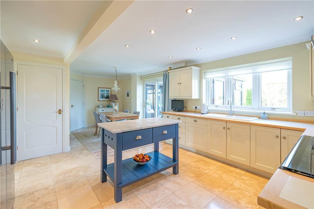 Mallins Lane, Longcot, Faringdon... 4 bed detached house - £825,000