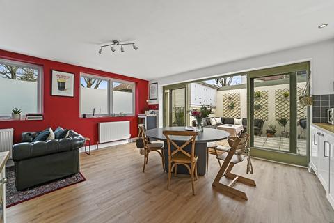 57 Chandos Road, London, E15 1TT