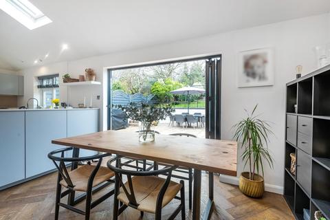 56 Brownspring Drive, London, SE9 3JX