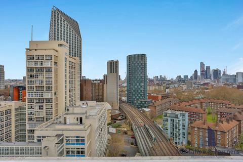 3 bedroom apartment for sale, Metro Central Heights, 119 Newington Causeway, London, SE1