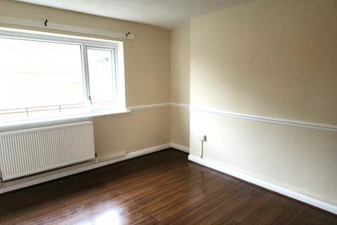 2 bedroom maisonette to rent, Glover Street, Birmingham B9