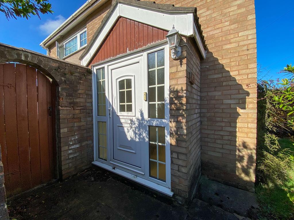 Front Door with Side Gate Access