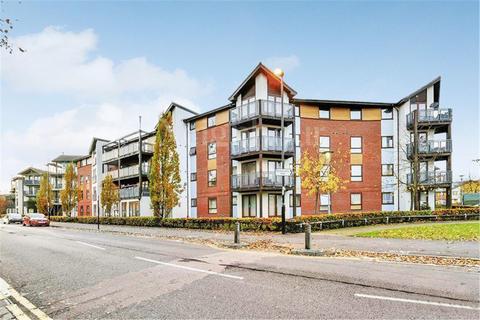 2 bedroom flat for sale, Harry Close, Croydon, CR0