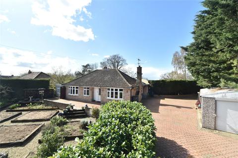 4 bedroom bungalow for sale - Folly Road, Mildenhall, Bury St. Edmunds, Suffolk, IP28
