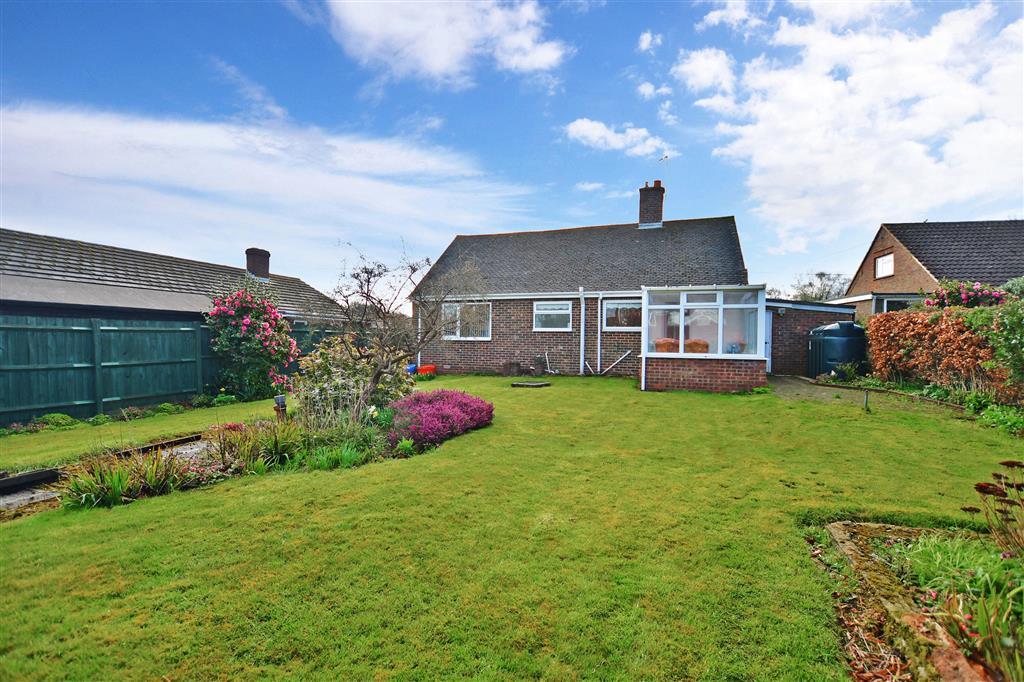 Blind Lane, Challock, Ashford, Kent 2 bed bungalow - £450,000