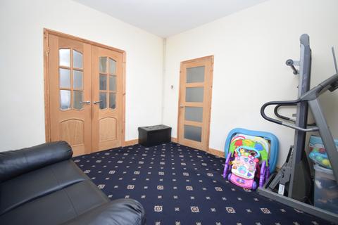 2 bedroom terraced house for sale - Stoughton Street South, Highfields, Leicester, LE2