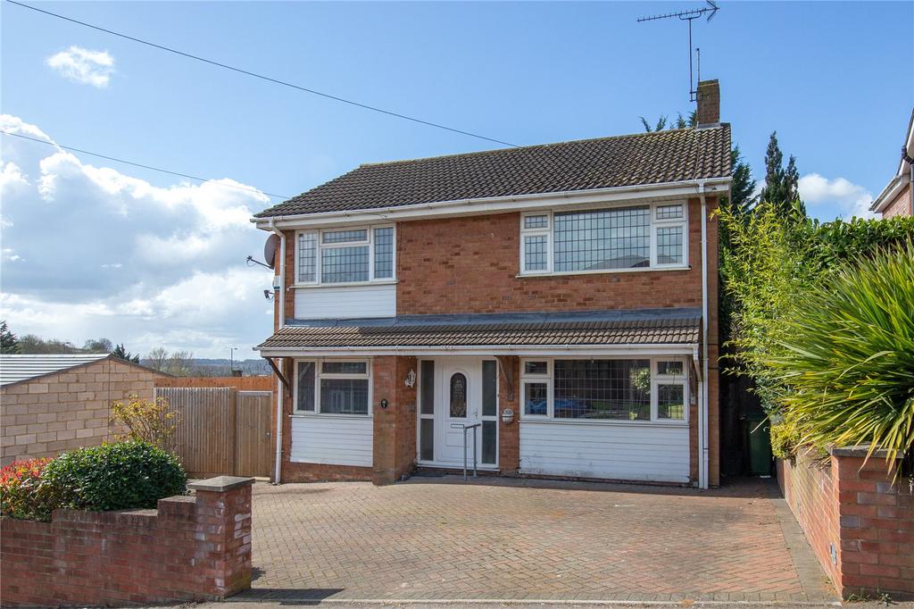 Luton, Bedfordshire LU2 4 bed detached house for sale £480,000