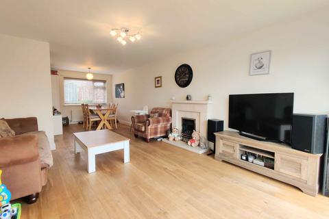 20 Foxcroft Drive, Brighouse, HD6 3PQ