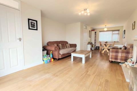 20 Foxcroft Drive, Brighouse, HD6 3PQ