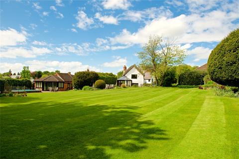 4 bedroom detached house for sale, Sutton Street, Flore, Northampton, Northamptonshire, NN7