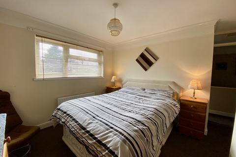 30 Ash Close, Eastbourne, BN22 0UR