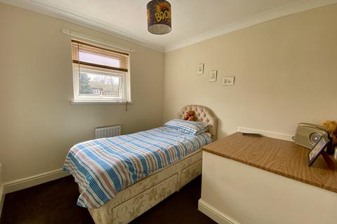 30 Ash Close, Eastbourne, BN22 0UR
