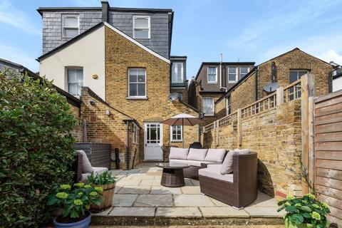 35 Pemberton Road, East Molesey, KT8 9LG