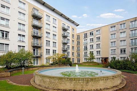 2 bedroom apartment to rent, The Meridian, Kenavon Drive, Reading, RG1