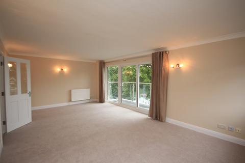 2 bedroom apartment to rent, Grosvenor Drive Maidenhead Riverside