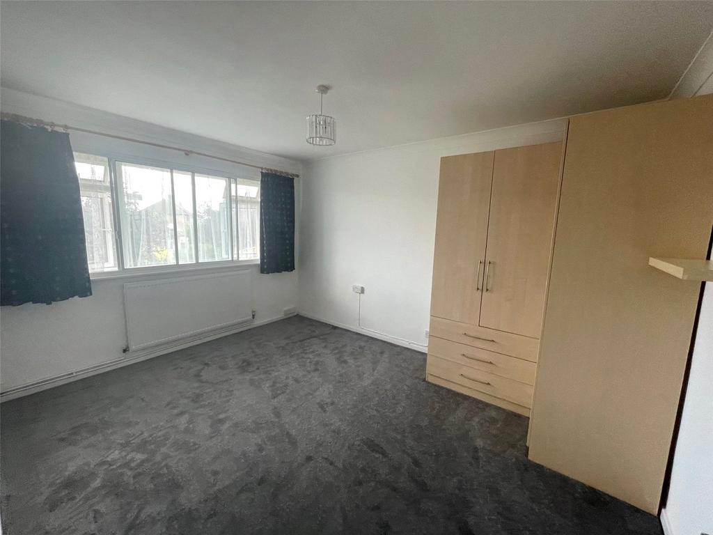 Apartment in Kent - View 5