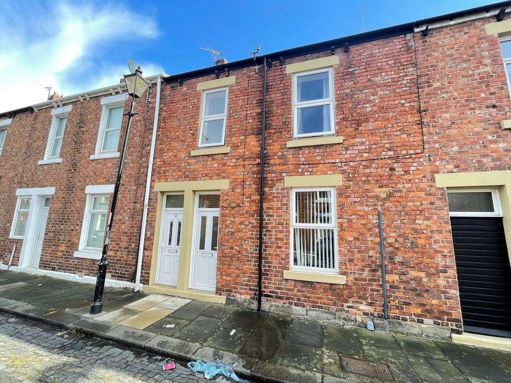 Russell Street, Jarrow, Tyne and Wear, NE32 3AW 1 bed ground floor flat