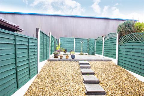 10 Abbey Place, Darwen, BB3 3RH
