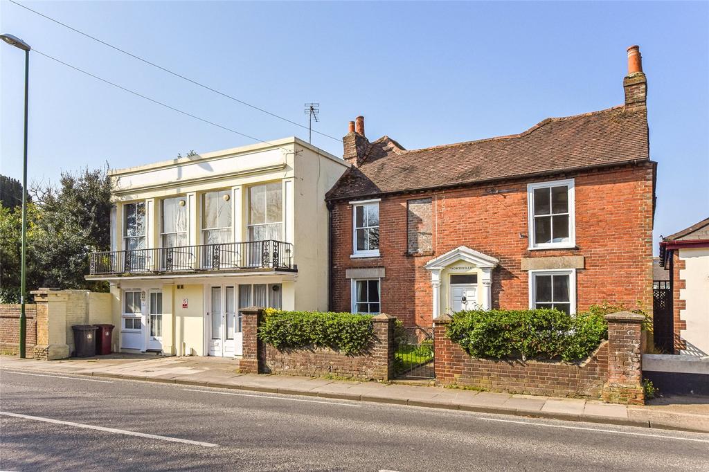 Broyle Road, Chichester, West Sussex, PO19 4 bed detached house for sale £1,300,000