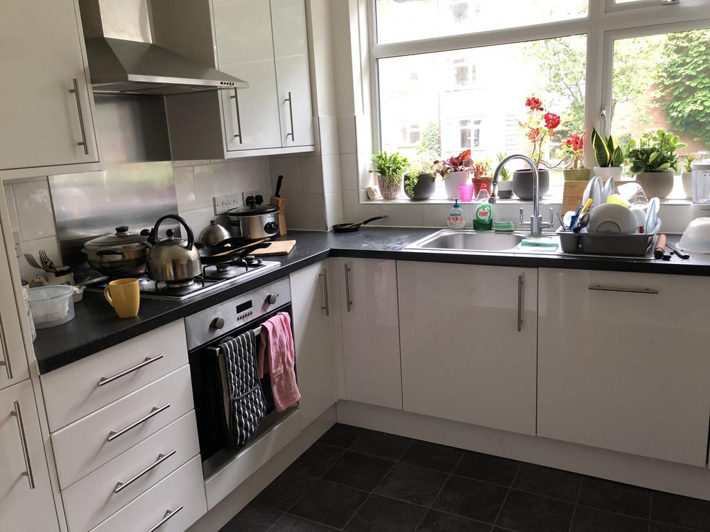 Cambridge Letting Agents Kitchen