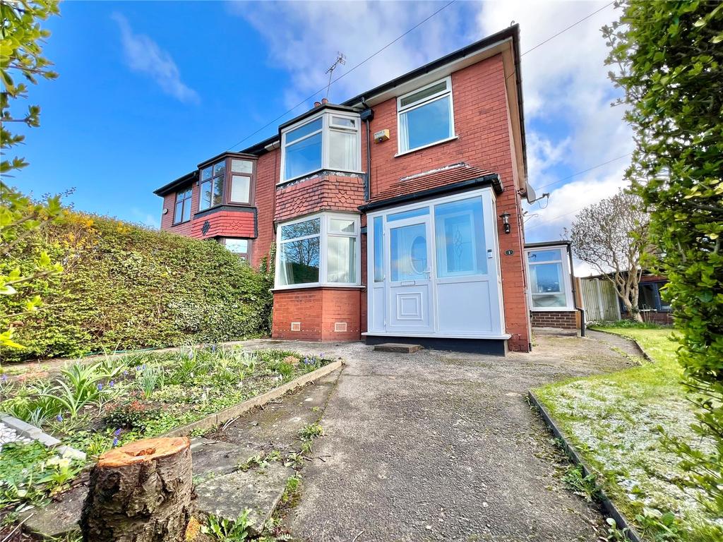 Woodhall Road Reddish Stockport Sk5 3 Bed Semi Detached House £260 000