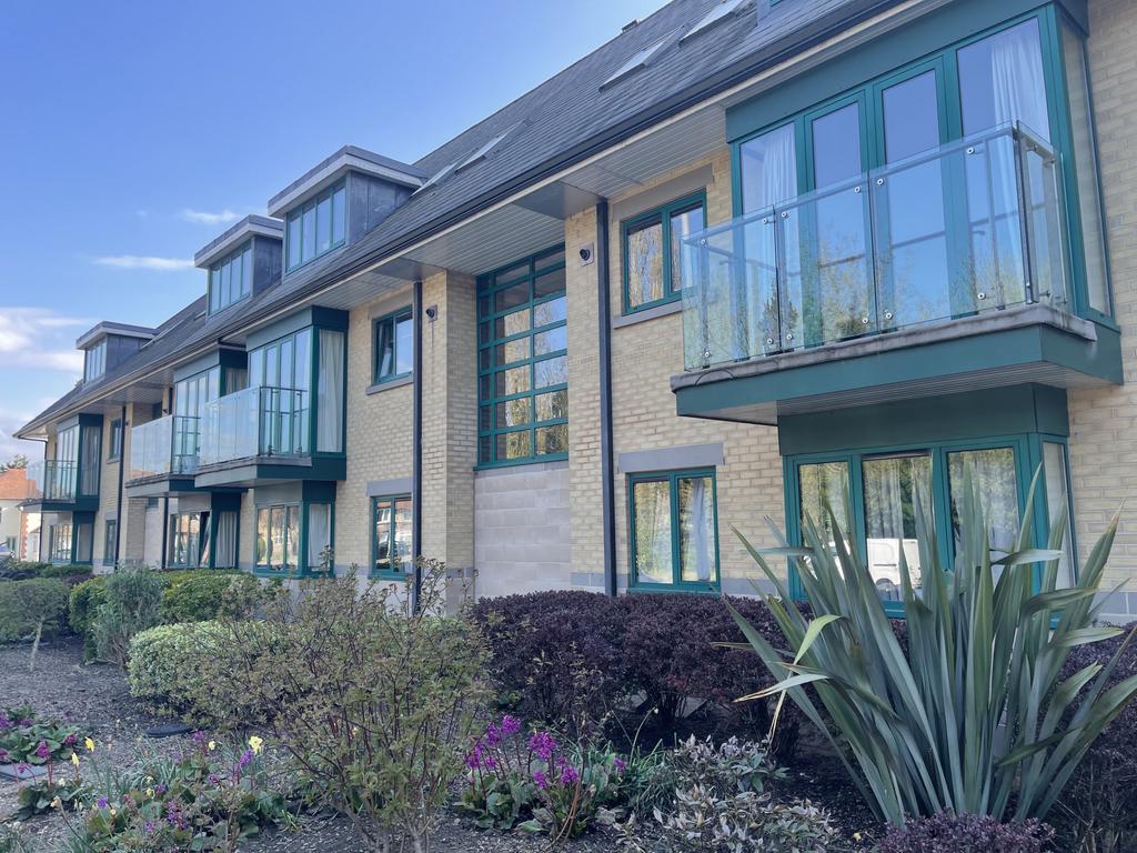 Citygate, Woodhead Drive, Cambridge, Cambridgeshire, CB4 2 bed