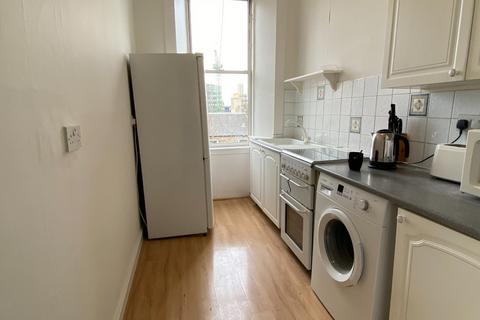 2 bedroom flat to rent, Caledonian Road, Dalry, Edinburgh, EH11