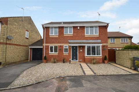 4 bedroom detached house for sale - Godwin Road, Stratton, Swindon, SN3