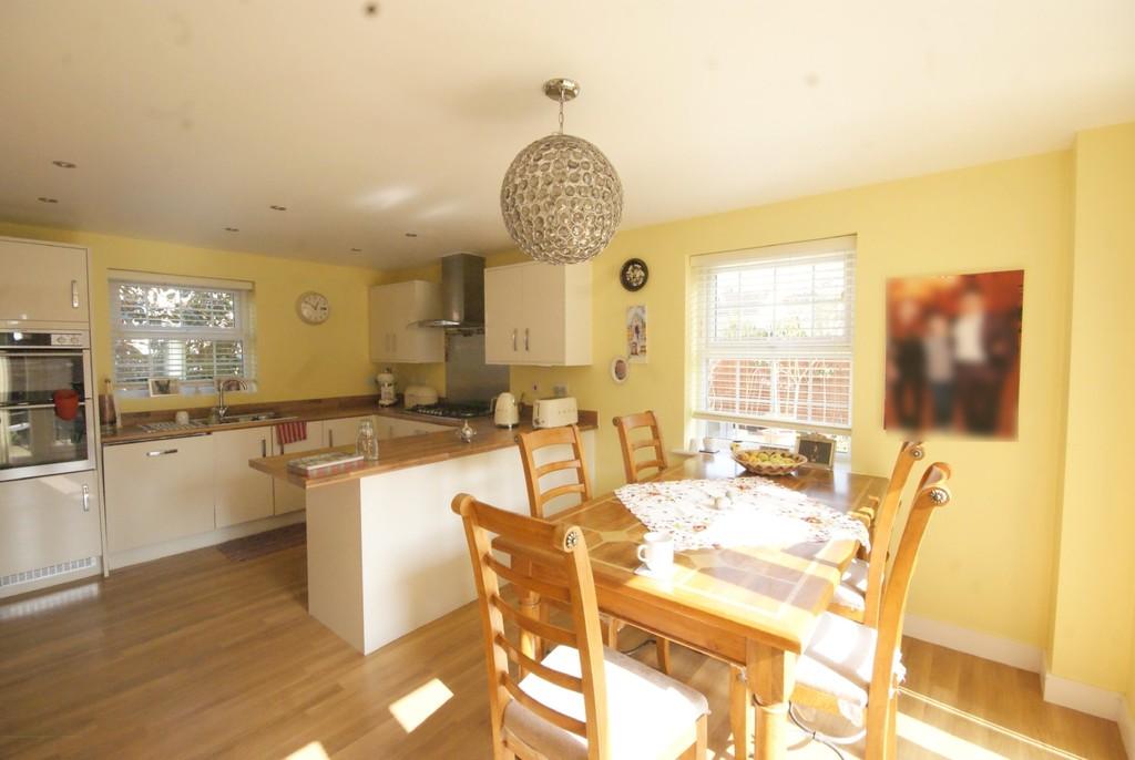Livia Avenue, North Hykeham, Lincoln 4 bed detached house £415,000