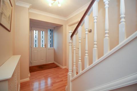 4 Davall Close, Ramsey, Harwich, CO12 5EZ