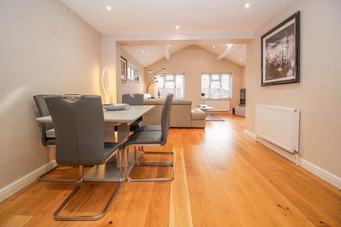 4 Davall Close, Ramsey, Harwich, CO12 5EZ