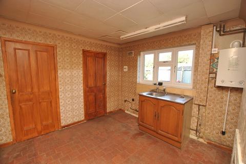 18 Ash Road, Donnington, Telford, TF2 8JD