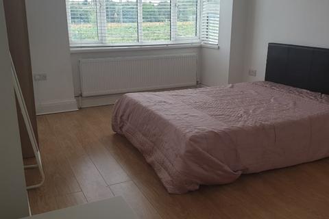 House share to rent, Hall Lane, Hendon, London, NW4