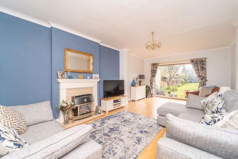 106 Finchfield Lane, Wolverhampton, WV3 8EU