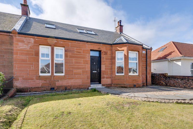 56 Berelands Road, Prestwick KA9 2JT 3 bed semidetached bungalow £