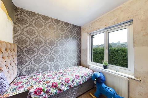 78 Windermere Road, Bradford, BD7 4BB