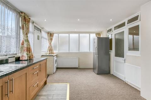 35 Vicarage Road, London, N17 0BB