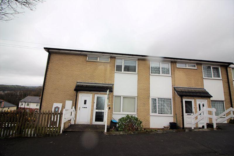 Sunnybank Road, Greetland. 2 bed apartment £149,995