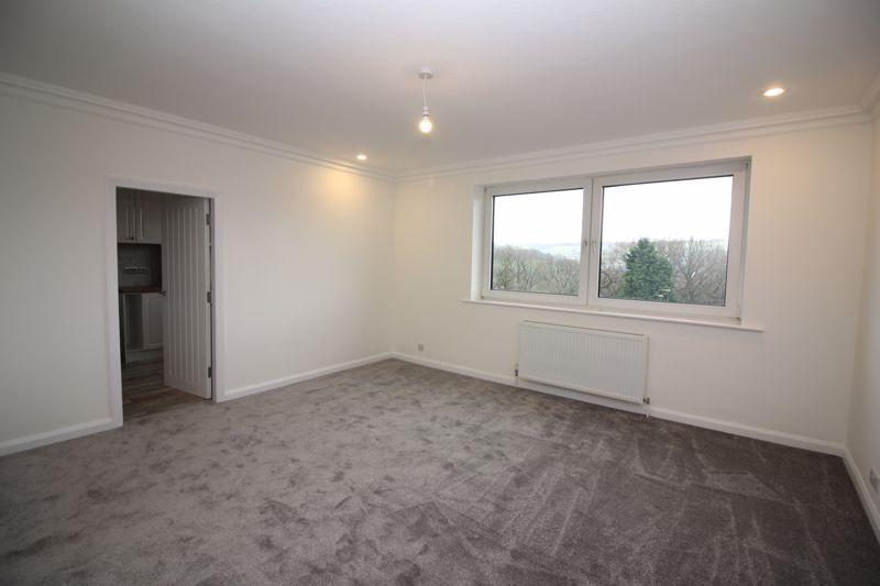 Sunnybank Road, Greetland. 2 bed apartment £149,995