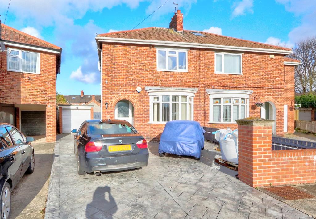 Thirlmere Crescent, Normanby, TS6 3 bed semidetached house £170,000