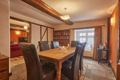 3 bedroom terraced house for sale, High Street, Ide